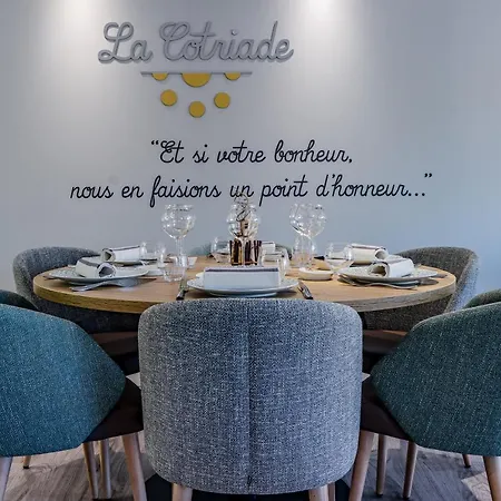 Logis Du Parc Hotel