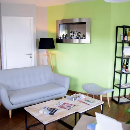 Logis Du Parc Hotel